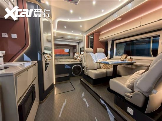 ：上汽大通MAXUS房车家族开元棋牌网站2025成都车展(图4)